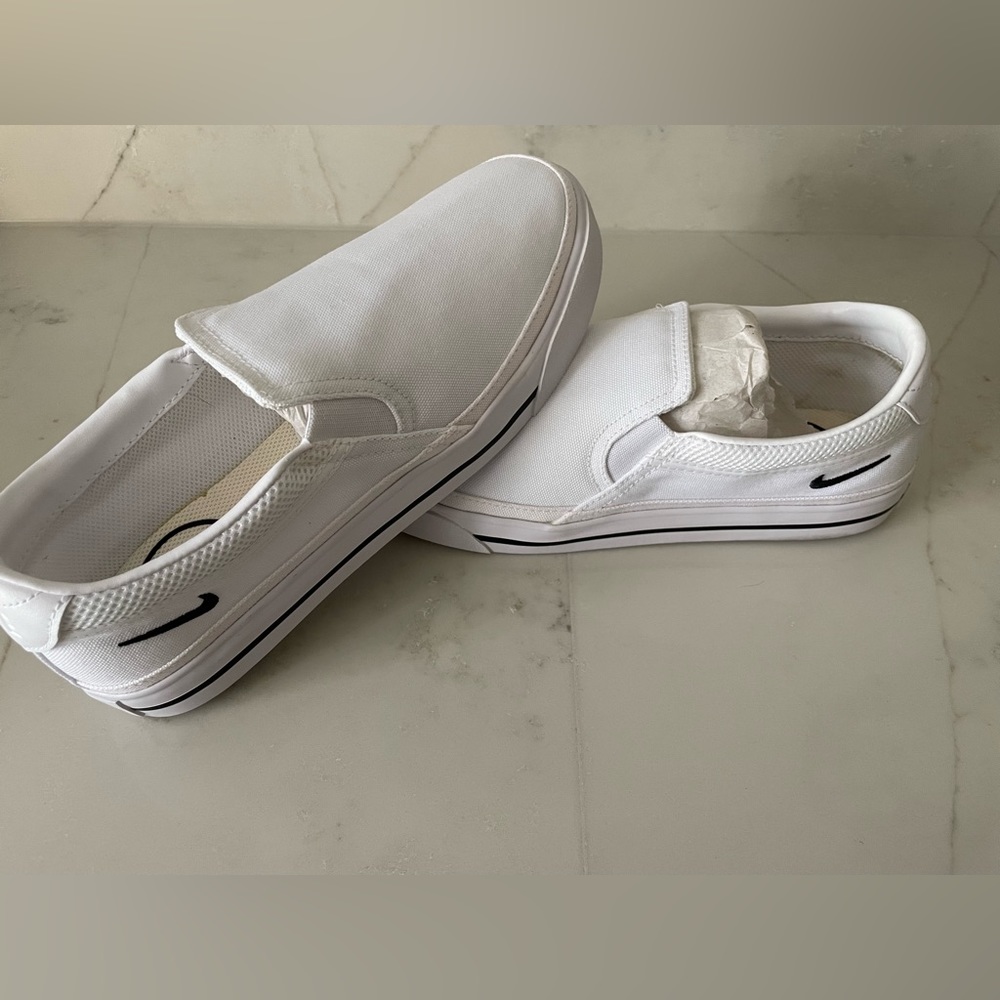 Nike Court Legacy Women’s Slip On - New without Tags